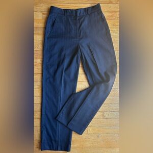 DKNY Women’s Wool Blend Trousers 
Size 8 - Navy